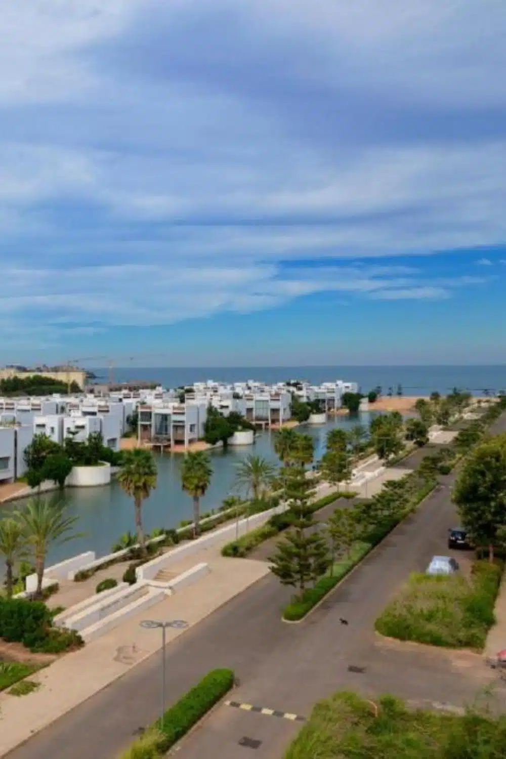 Eden Island à Bouznika par Aquamag Jardins privés | Aquamag