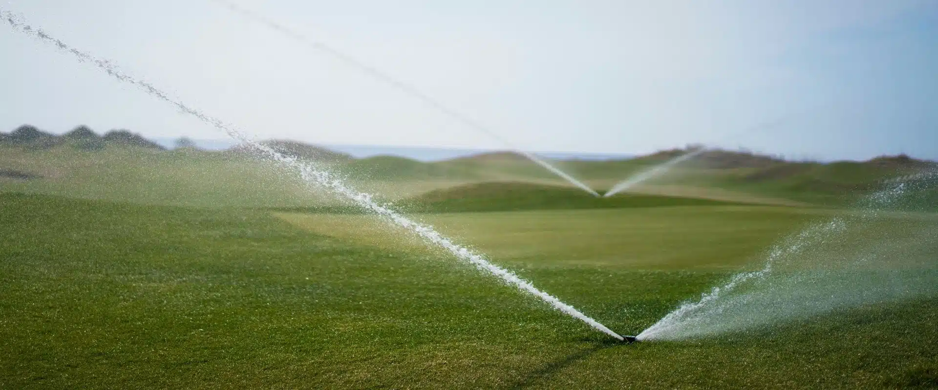 Aquamag est spécialisé en système automatique d'arrosage terrains de sport, à Casablanca, Marrakech, Agadir, Tanger...